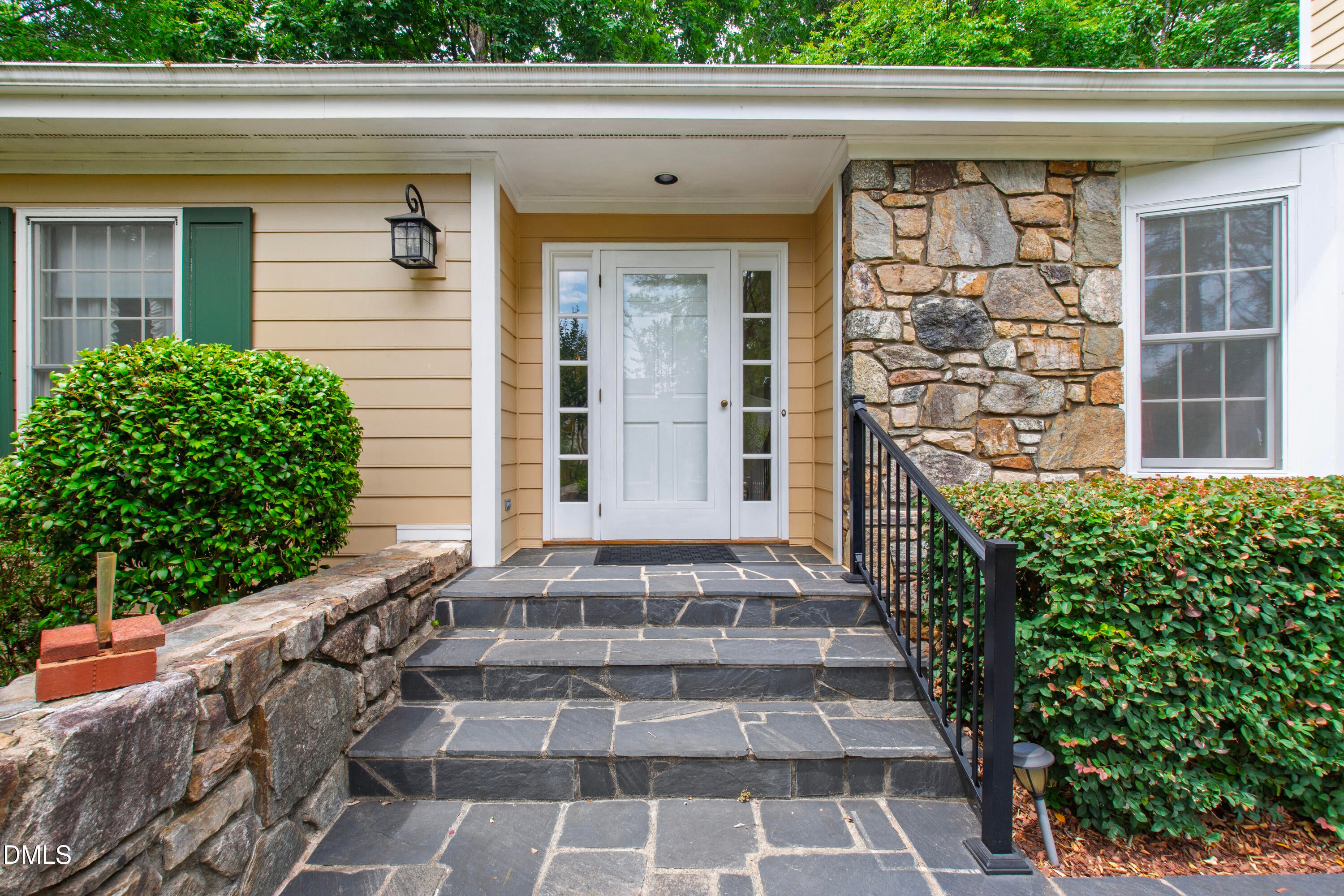 101 Dundalk Drive