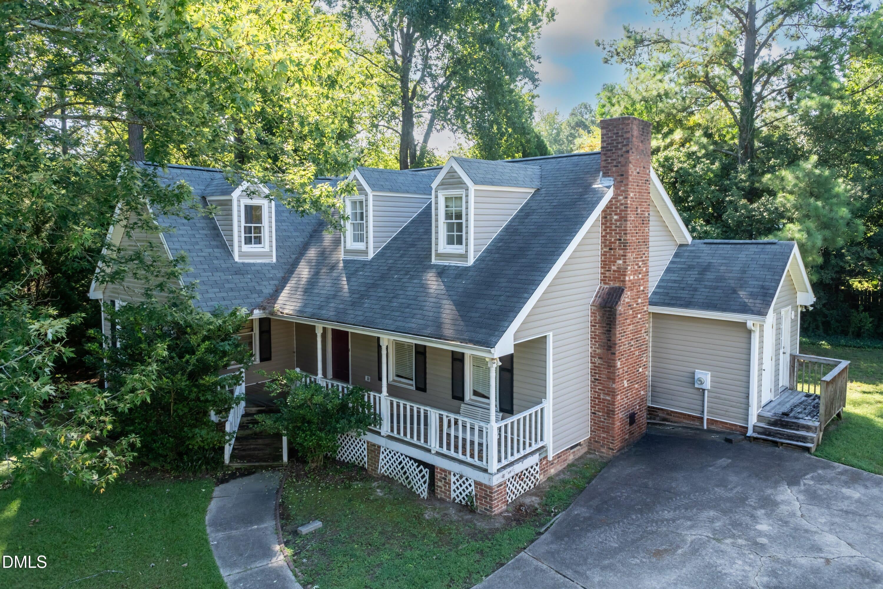 107 Oxford Circle