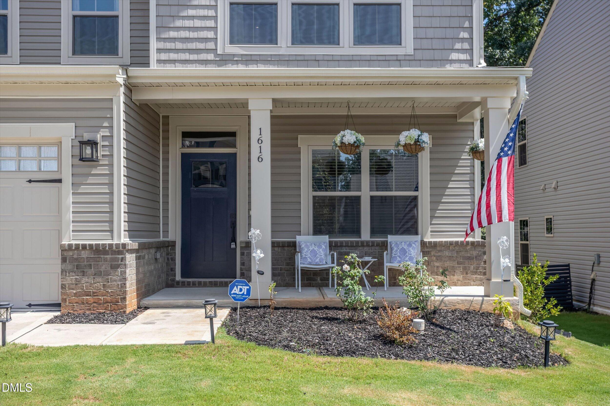 1616 Crimson Leaf Lane