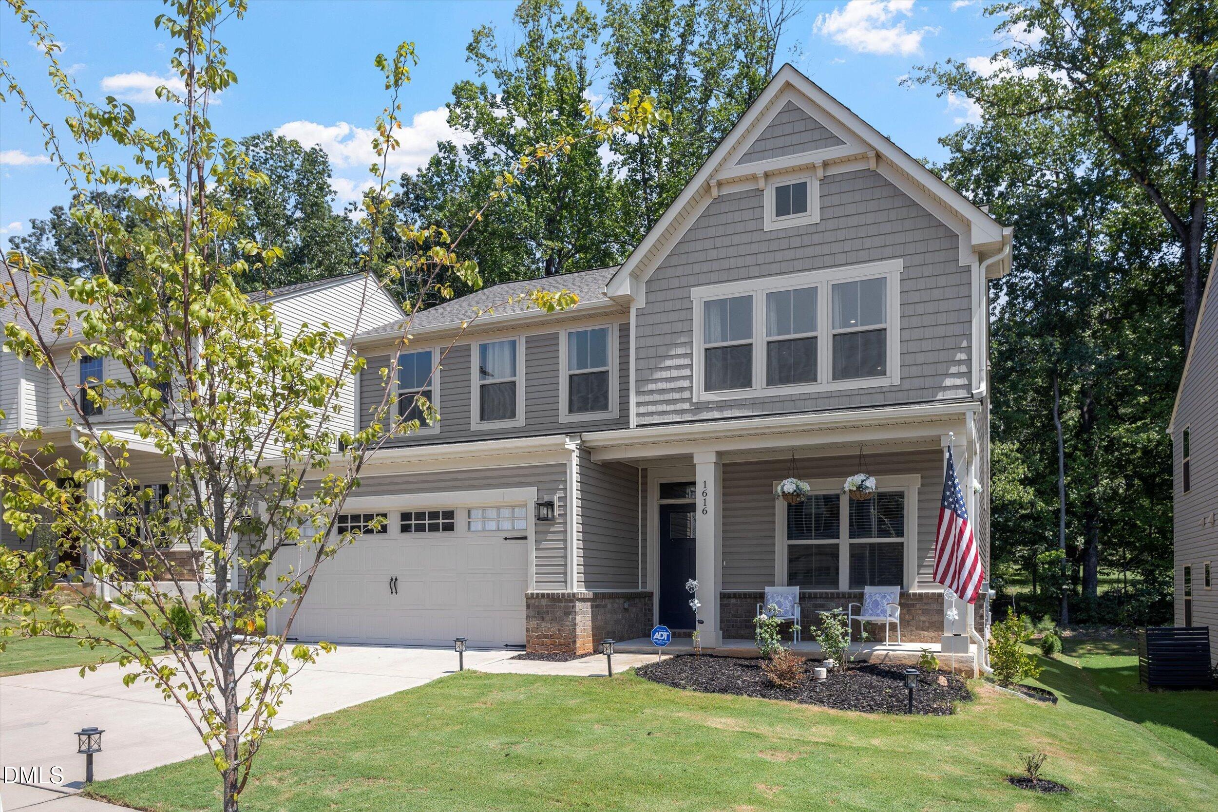 1616 Crimson Leaf Lane