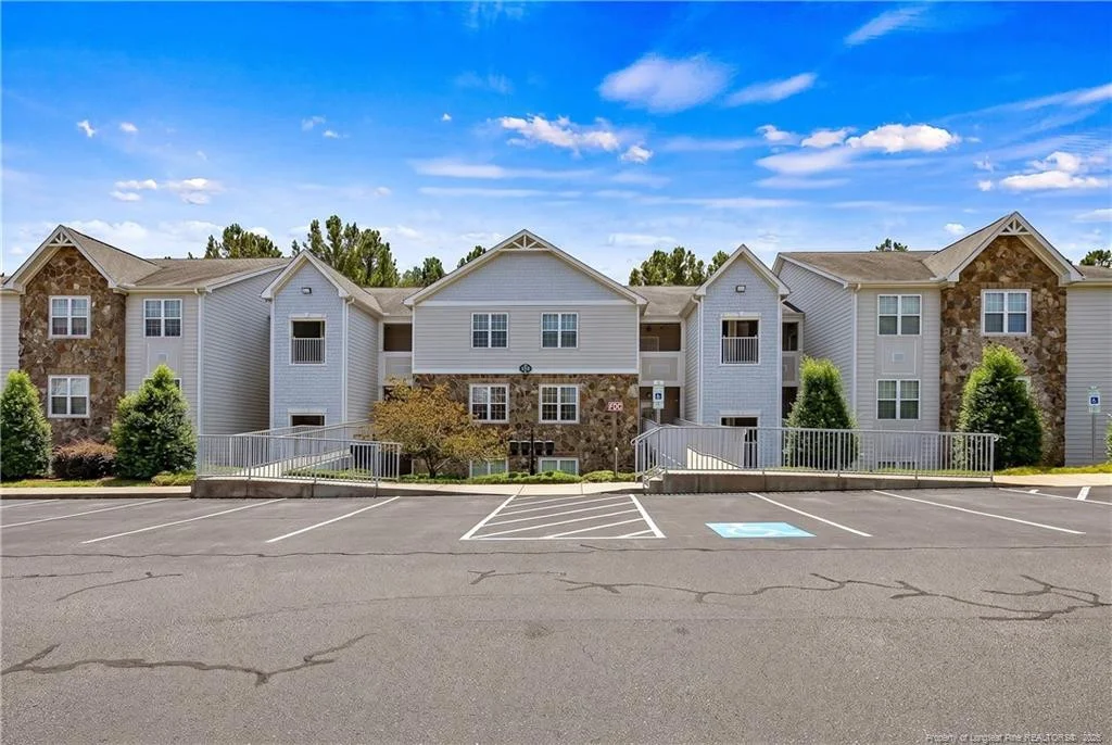 158 Gallery Drive Unit 302