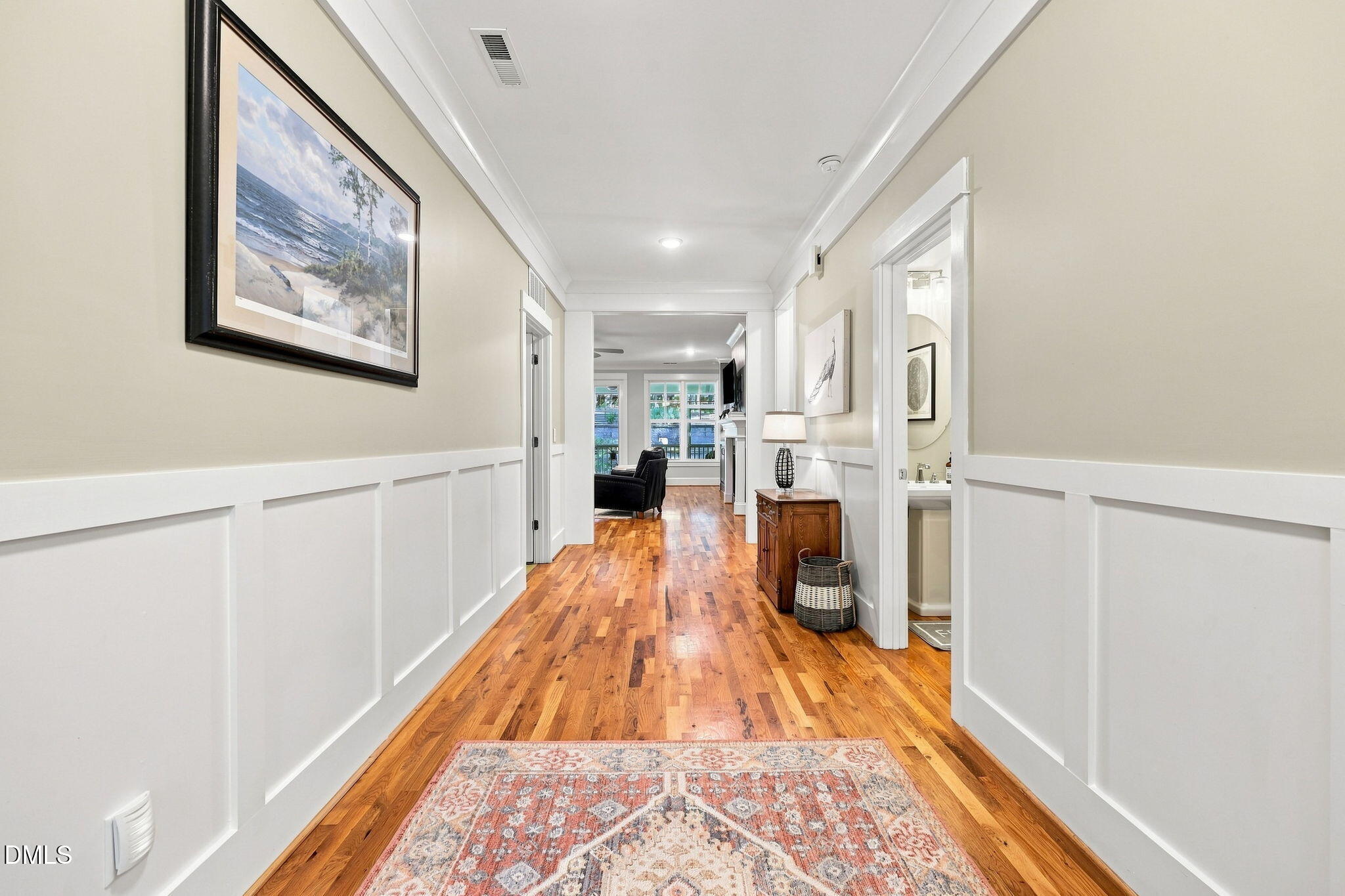 208 Tobacco Road