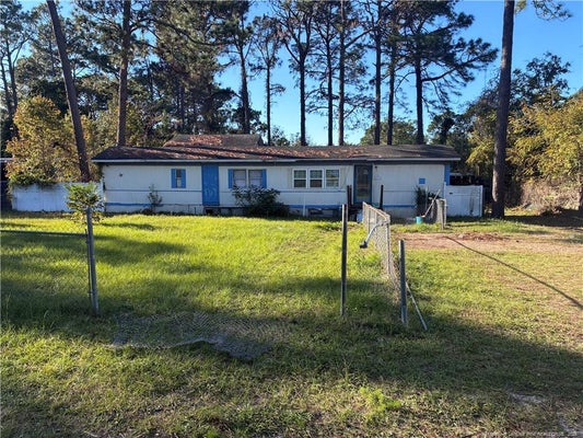 4946 ARLINGTON ST, HOPE MILLS, NC 28348 - Image badb2e48a8b5f1e771eca5361175509e/2134500622