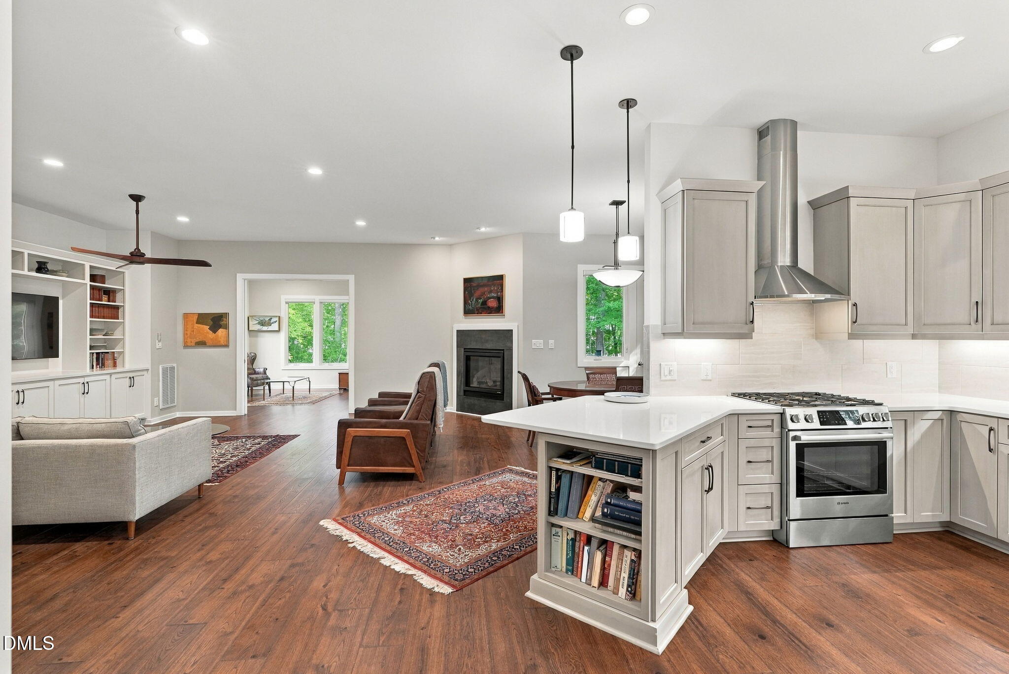 4609 Montgomery