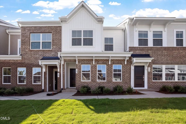 123 WOOD ASTER WAY # 298, GARNER, NC 27529 - Image bb152be5ed9ef10711d9da4daa06f652/2410029504