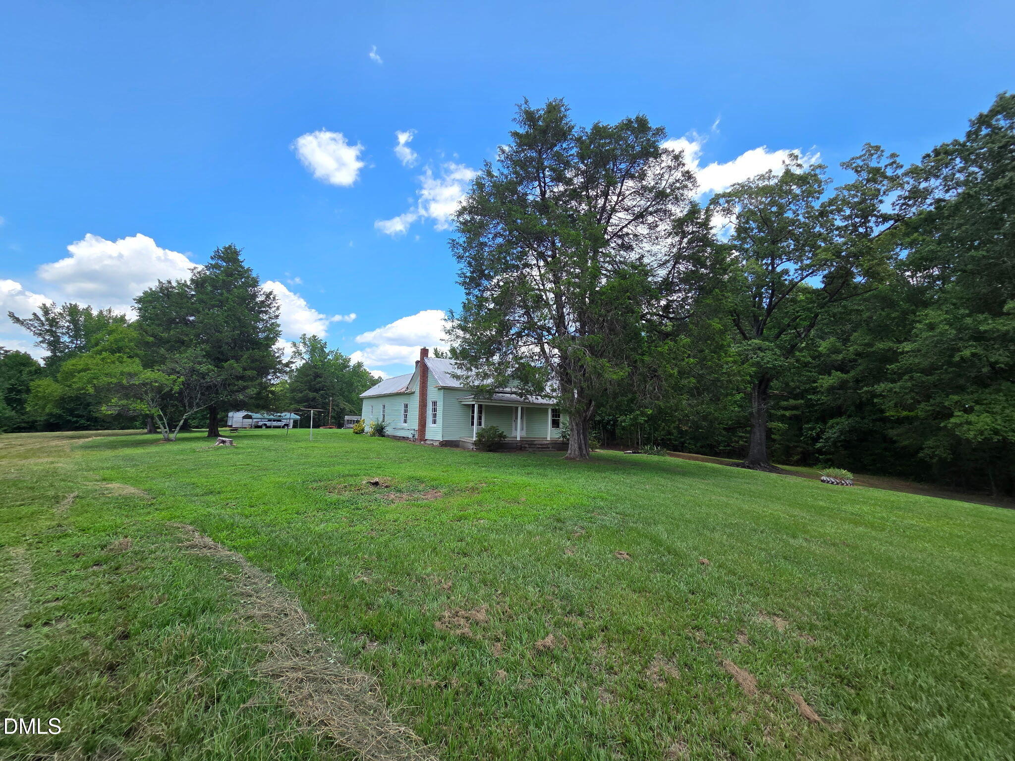 2523 Hamlin Road