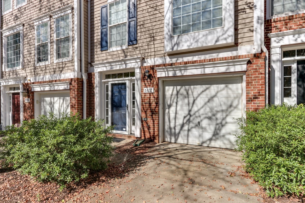 5322 Echo Ridge Road