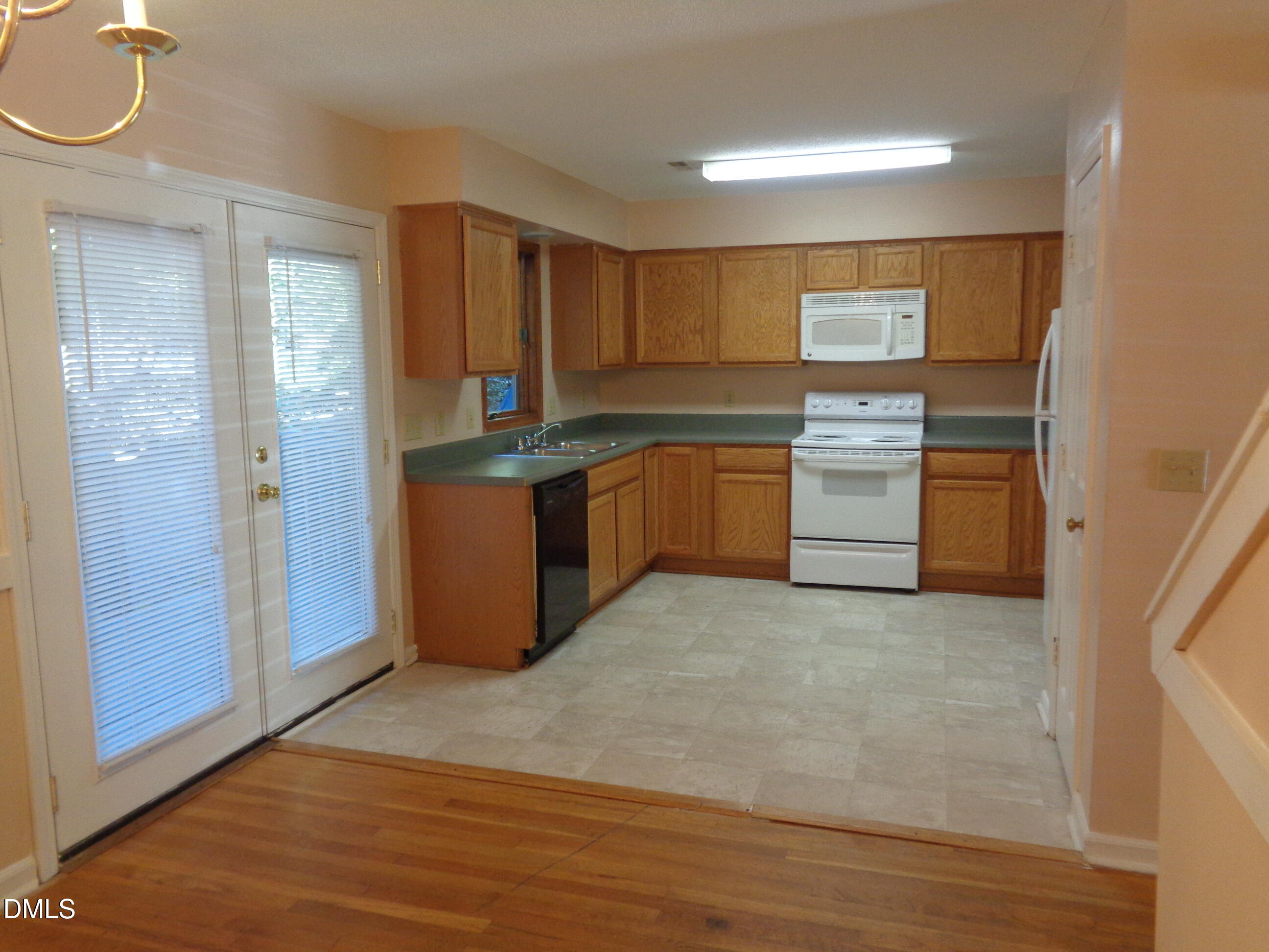 4360 Hunters Club Drive 4360