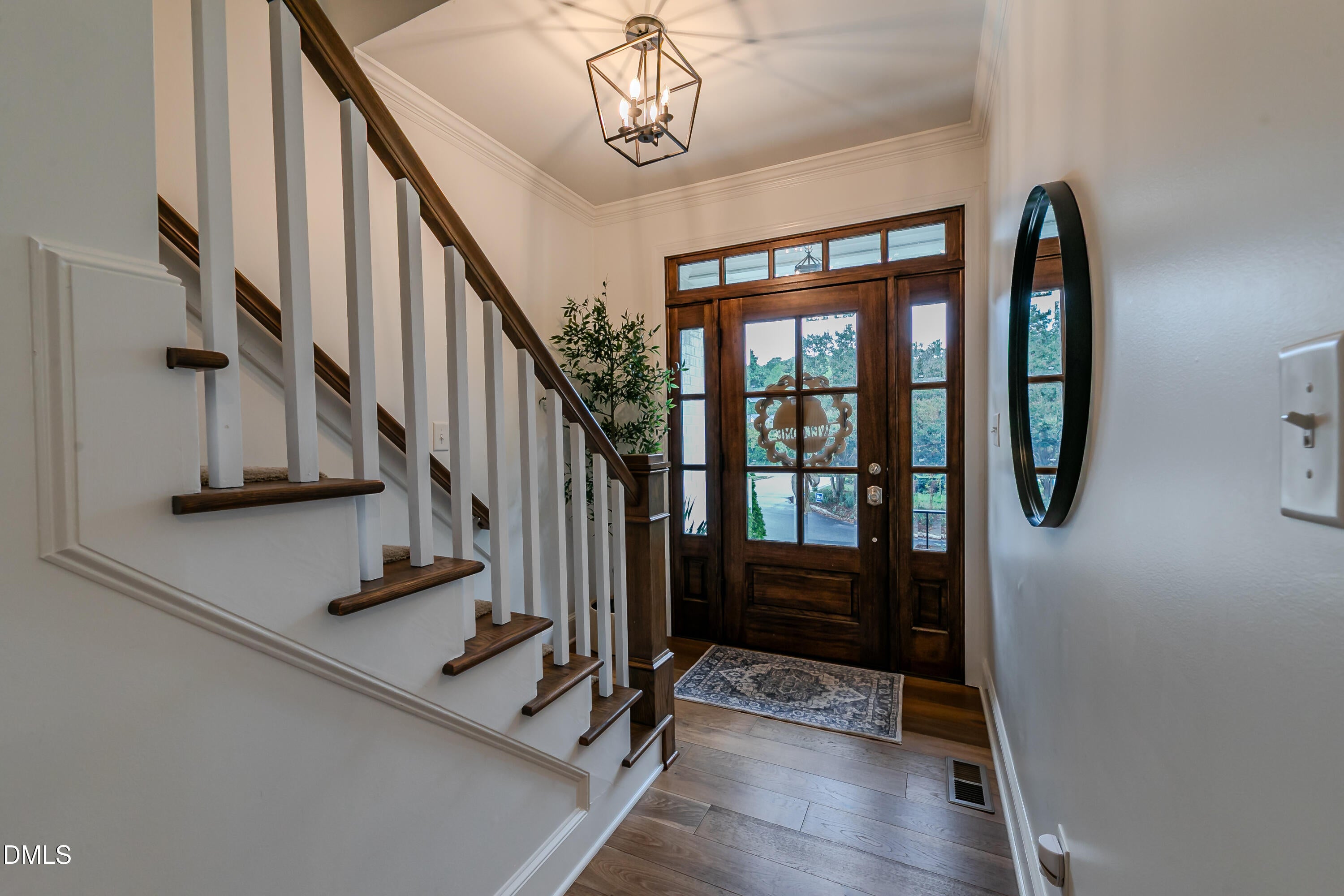 7625 Pinewild Court
