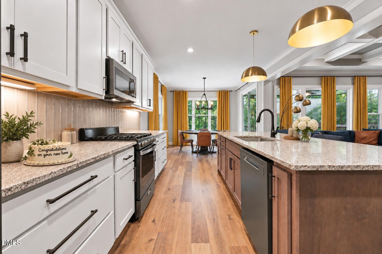 35 Deacon Ridge Lane