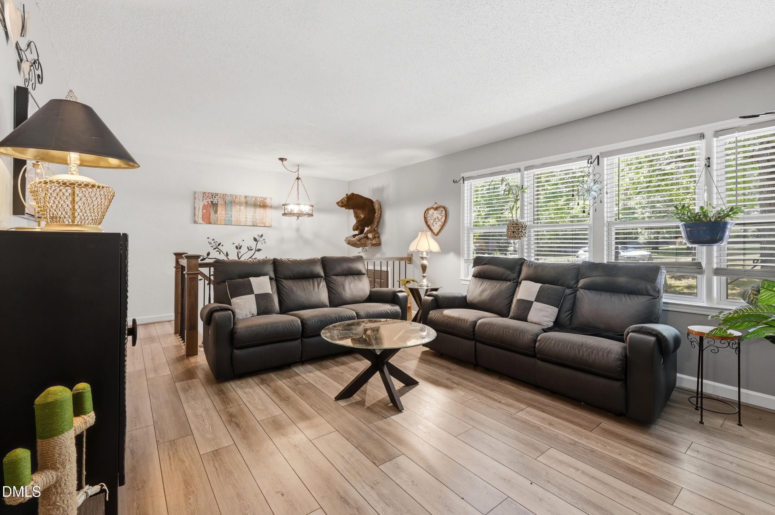3102 Little River Drive