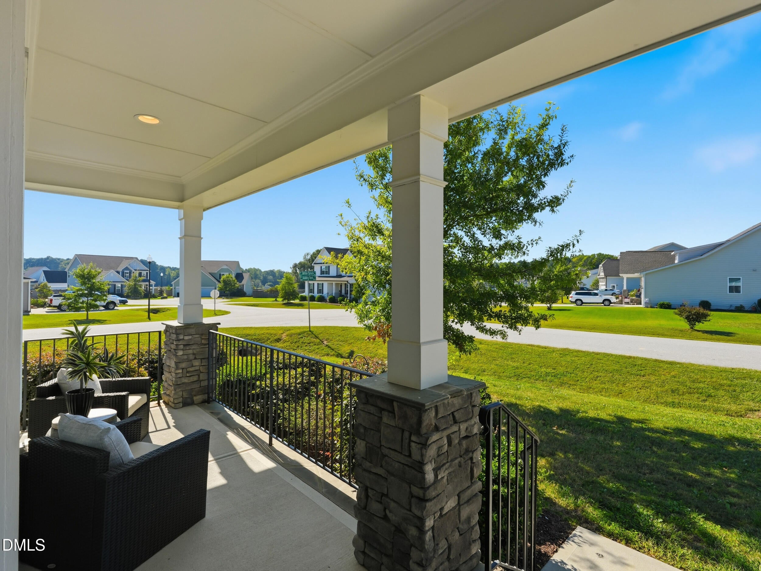 8313 Walking Fern Court