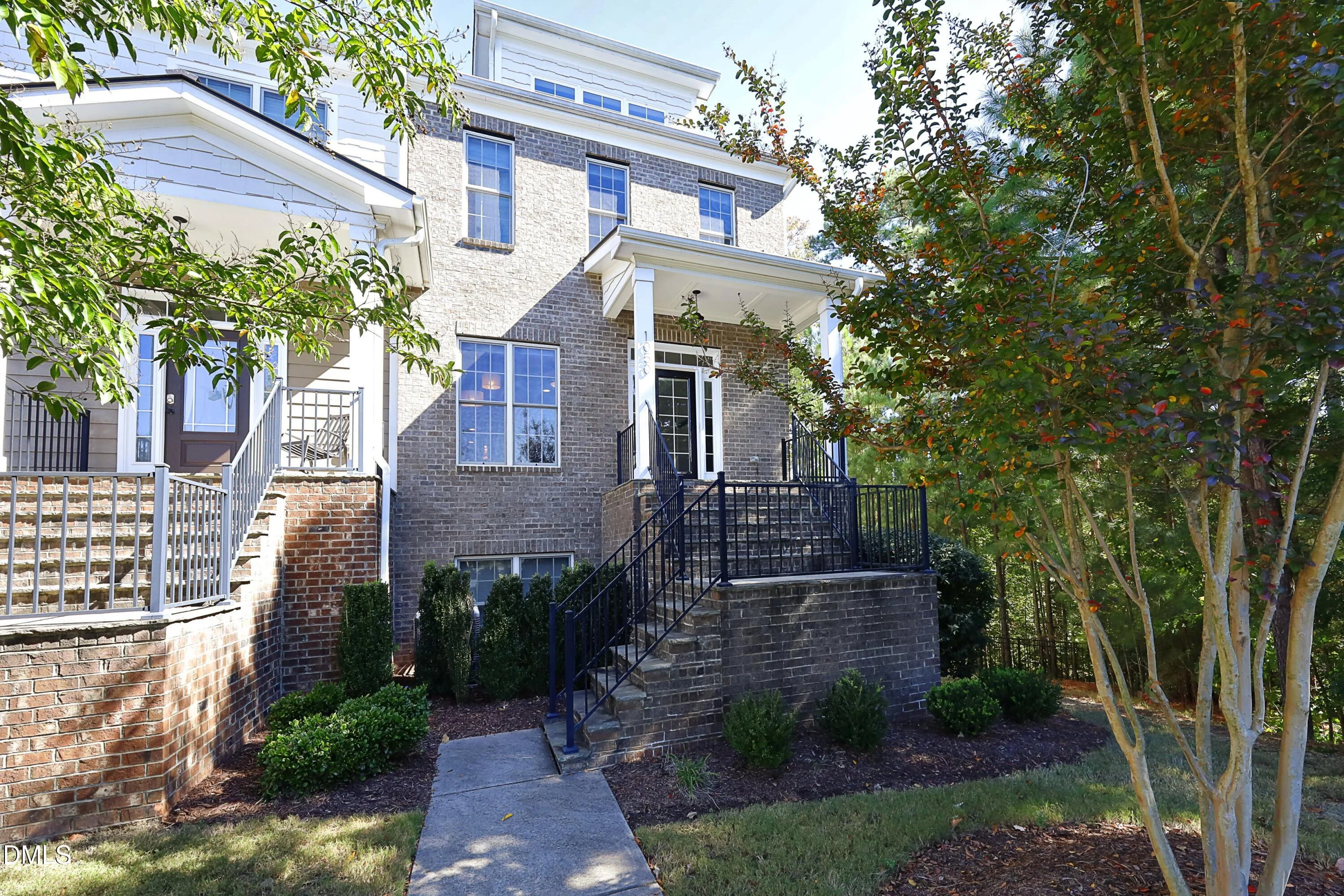 1050 Residents Club Drive