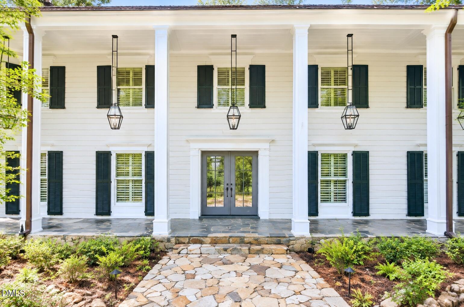 52 Dogwood Acres Drive