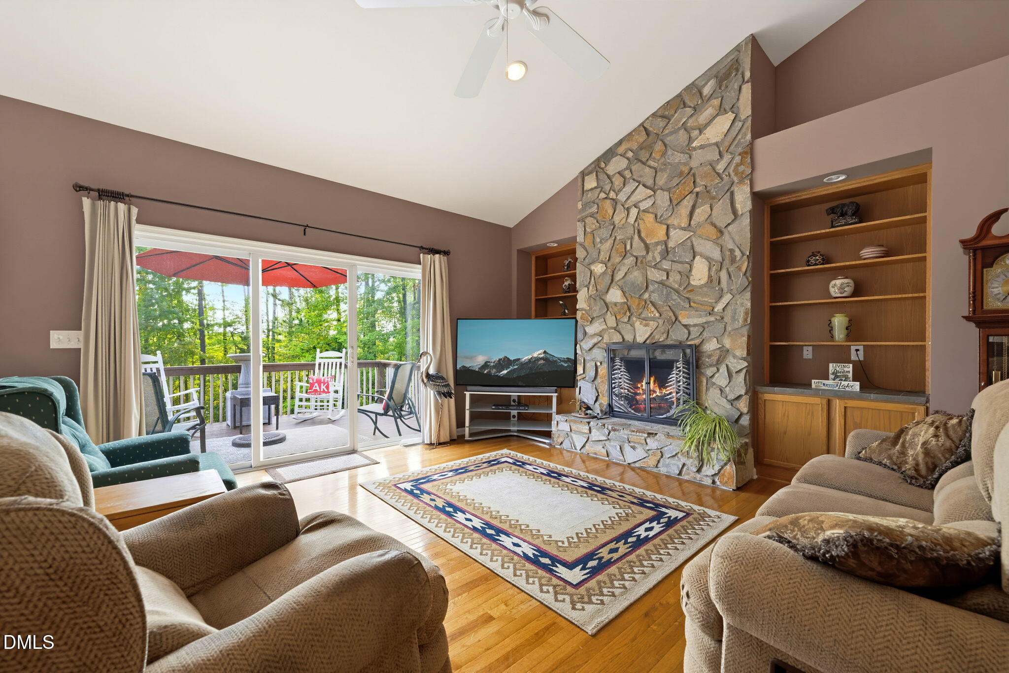 295 Eastland Creek Road