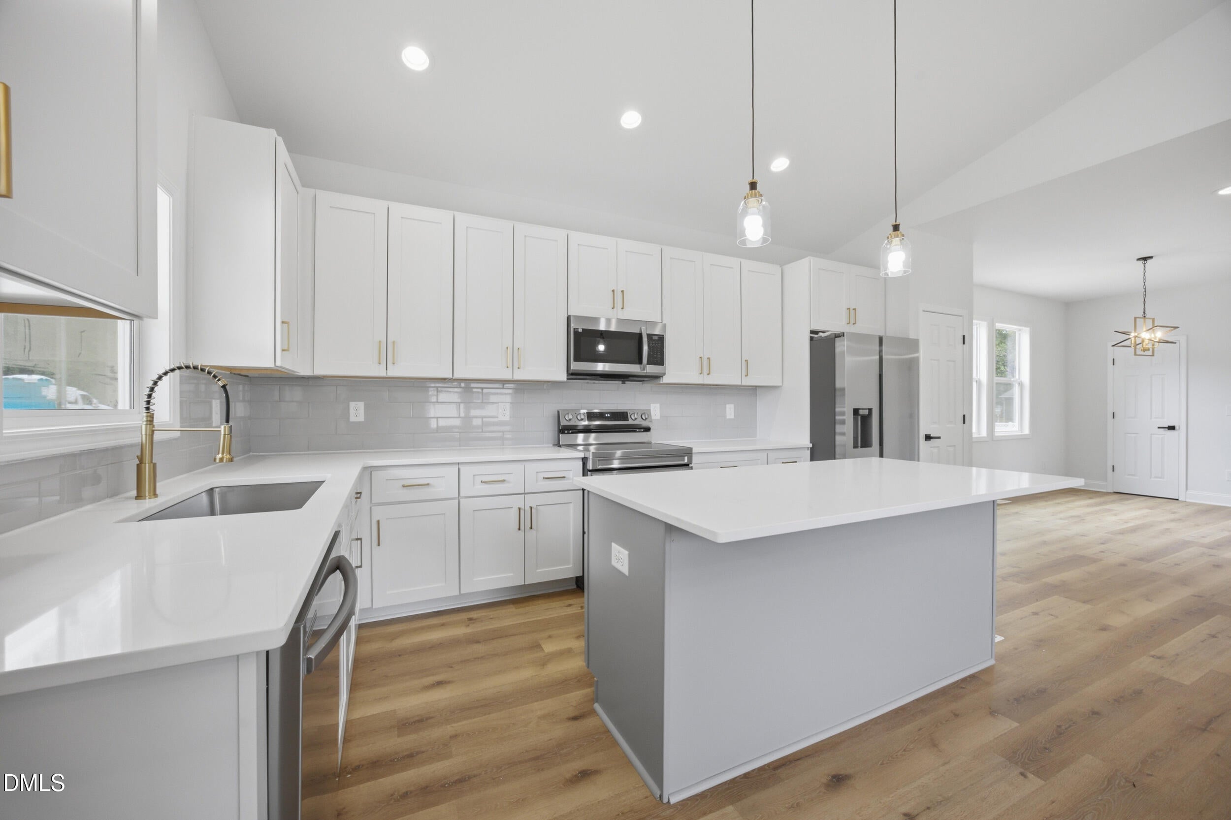 461 New York Avenue