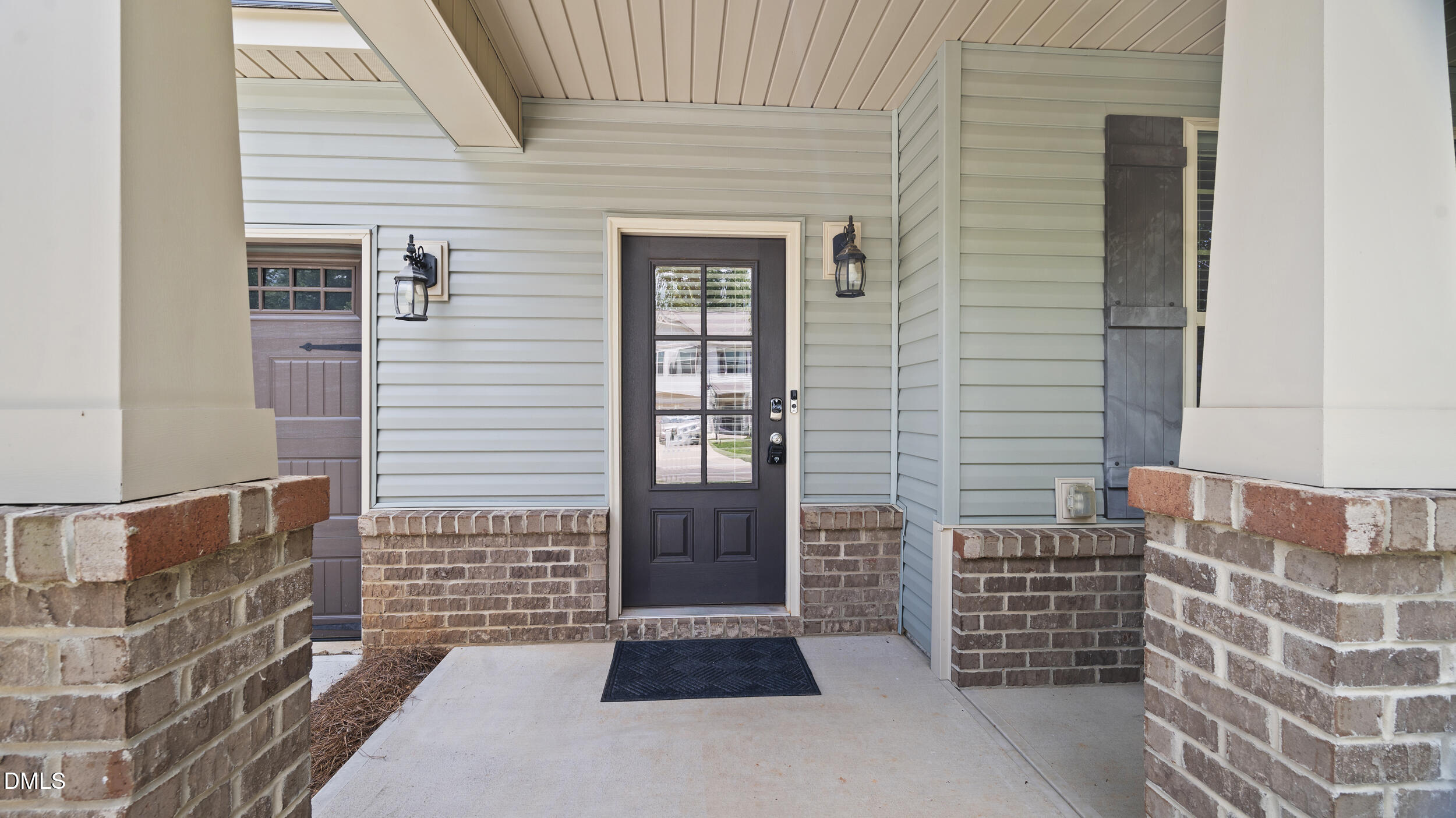 231 Fair Oaks Court
