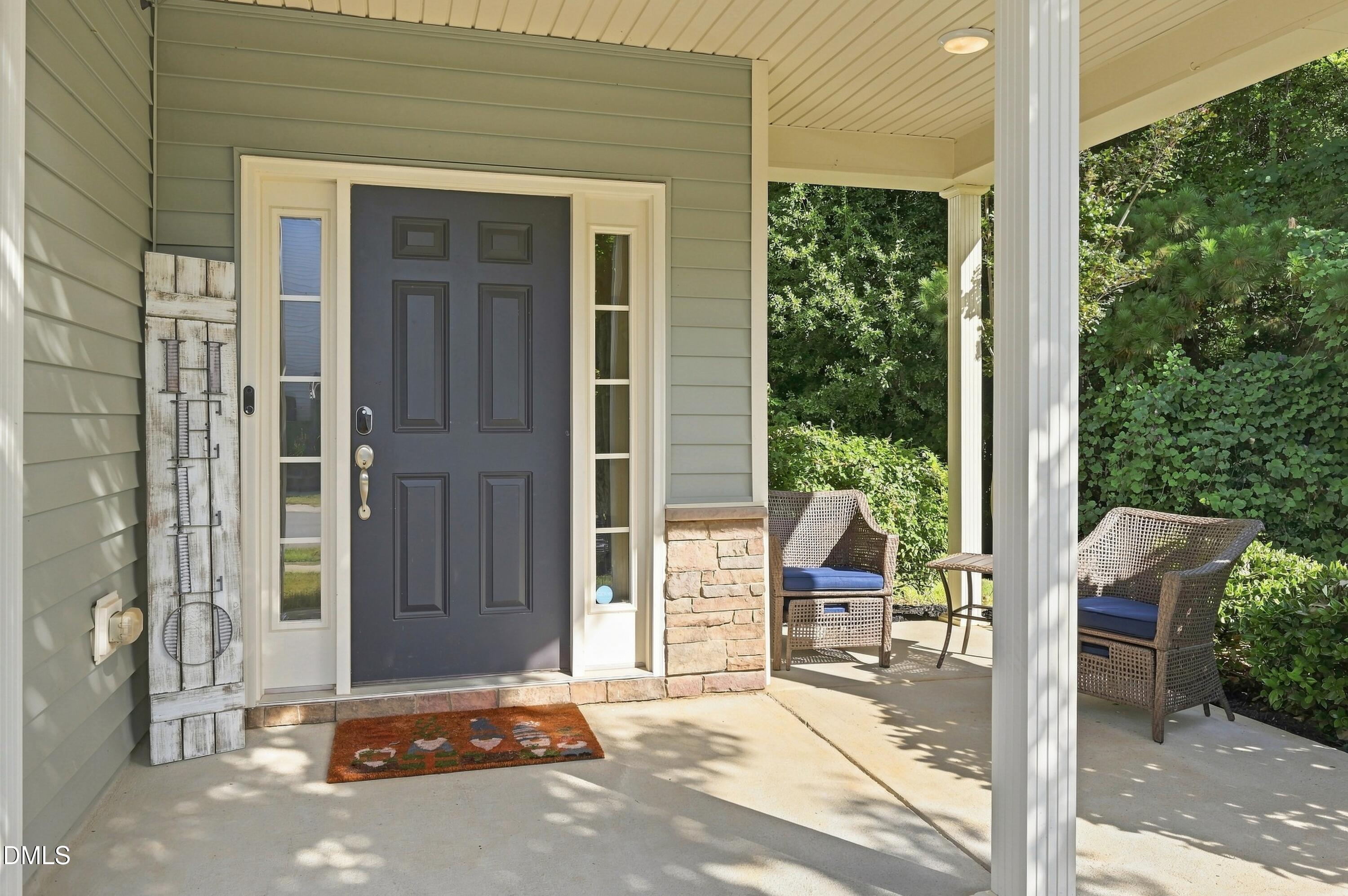 864 Red Oak Tree Drive