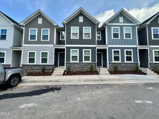 685 MIRKWOOD AVE, APEX, NC 27523 - Image be7c47d7fc5df04bbf9bbc01655c1c8a/3719928506