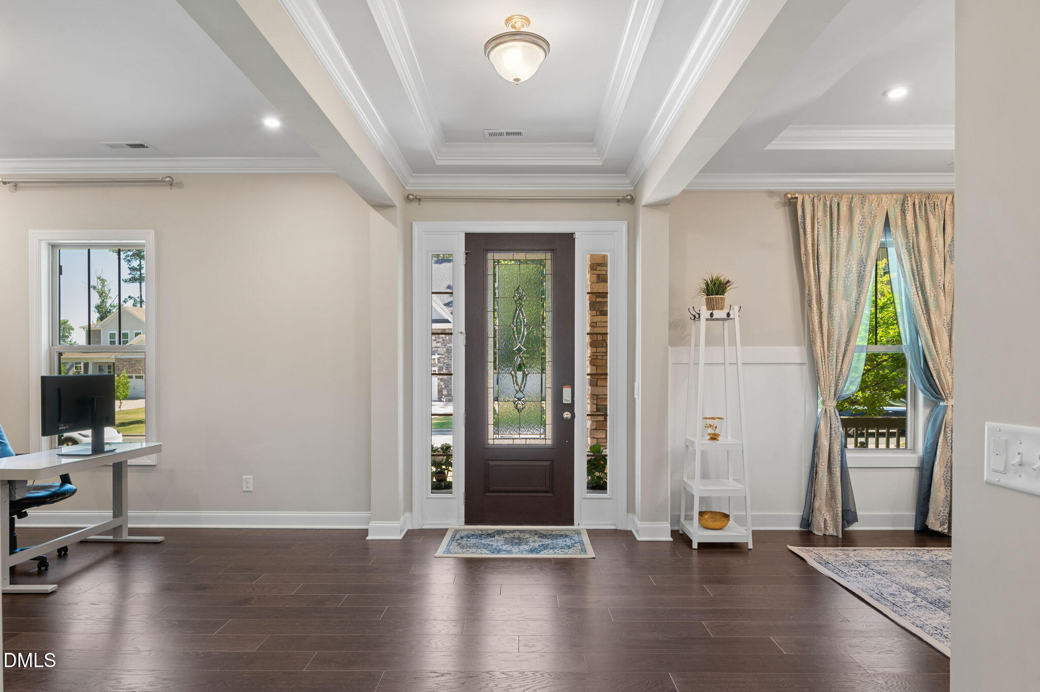 2901 Macintosh Woods Drive