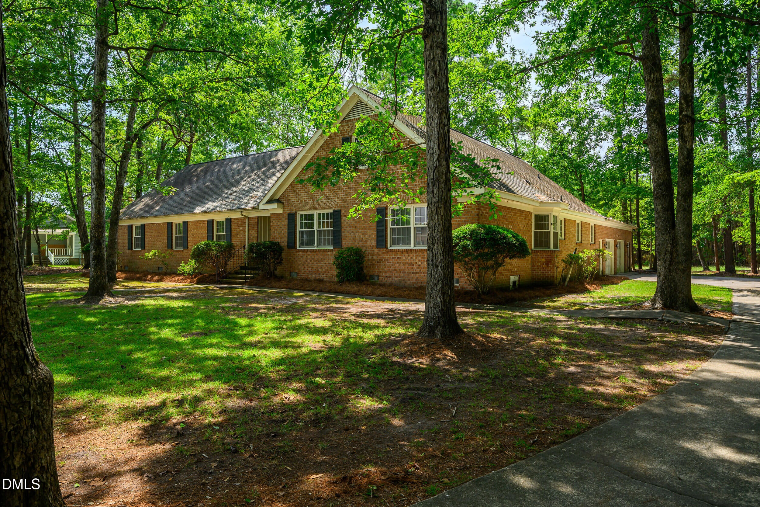 1612 Colony Drive