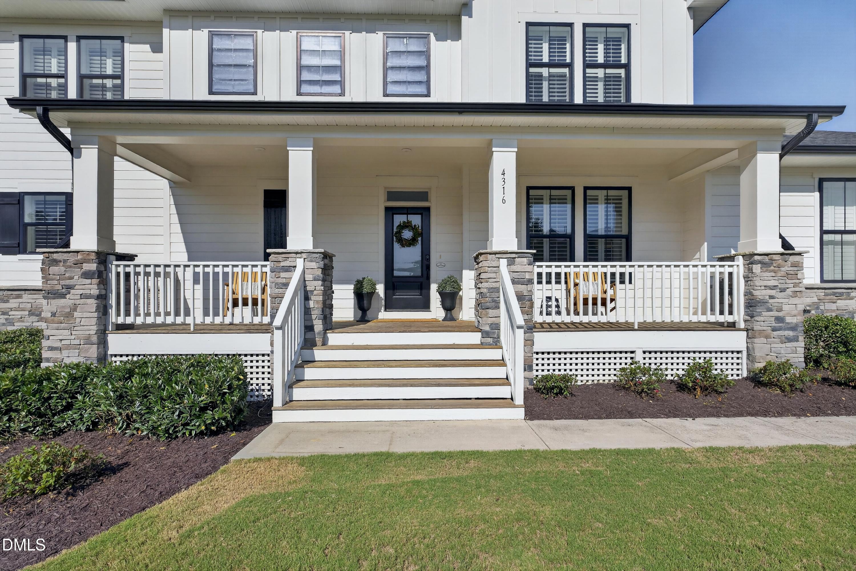 4316 Mosaic Court