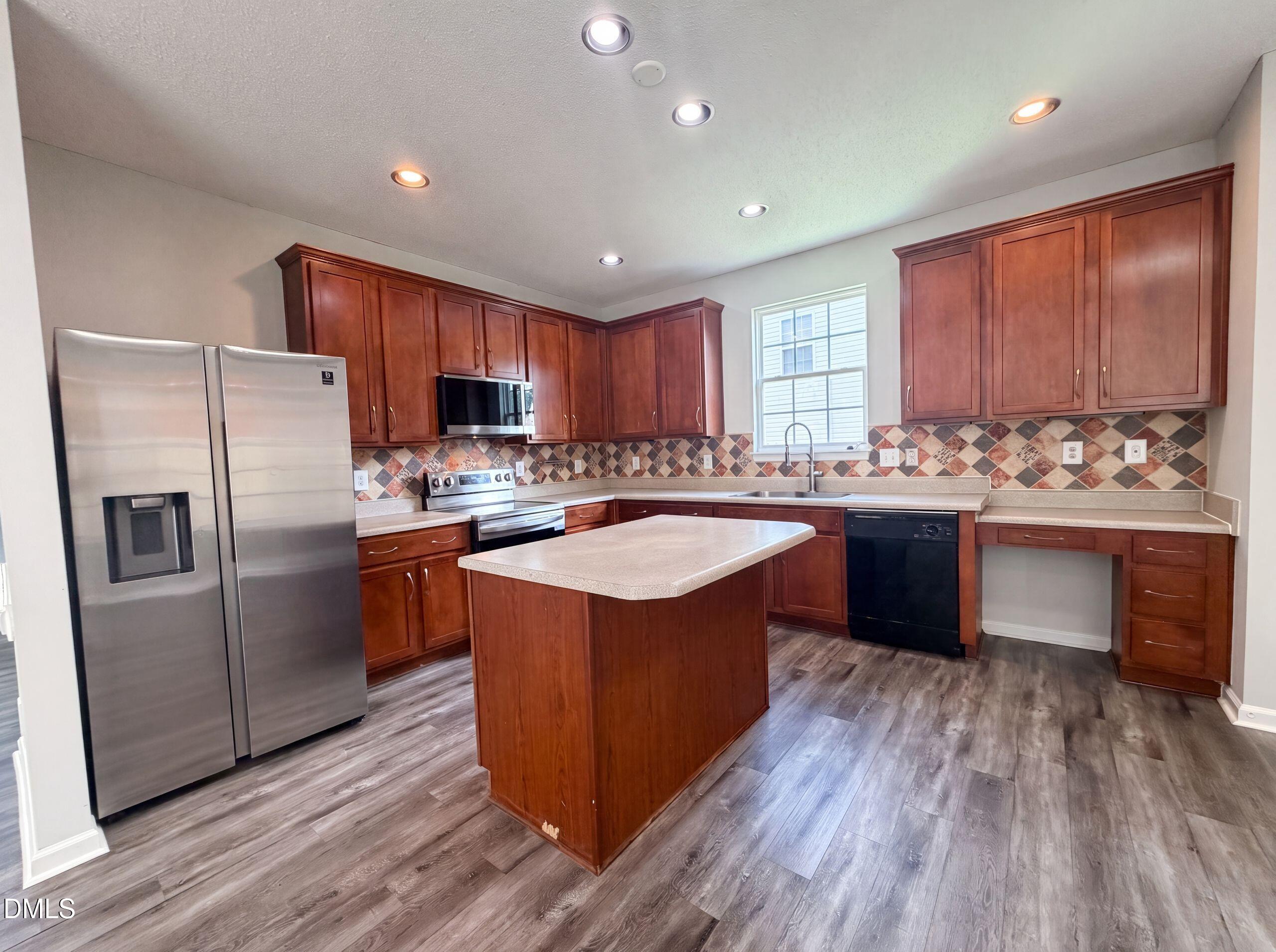 2618 Dutch Grove Circle