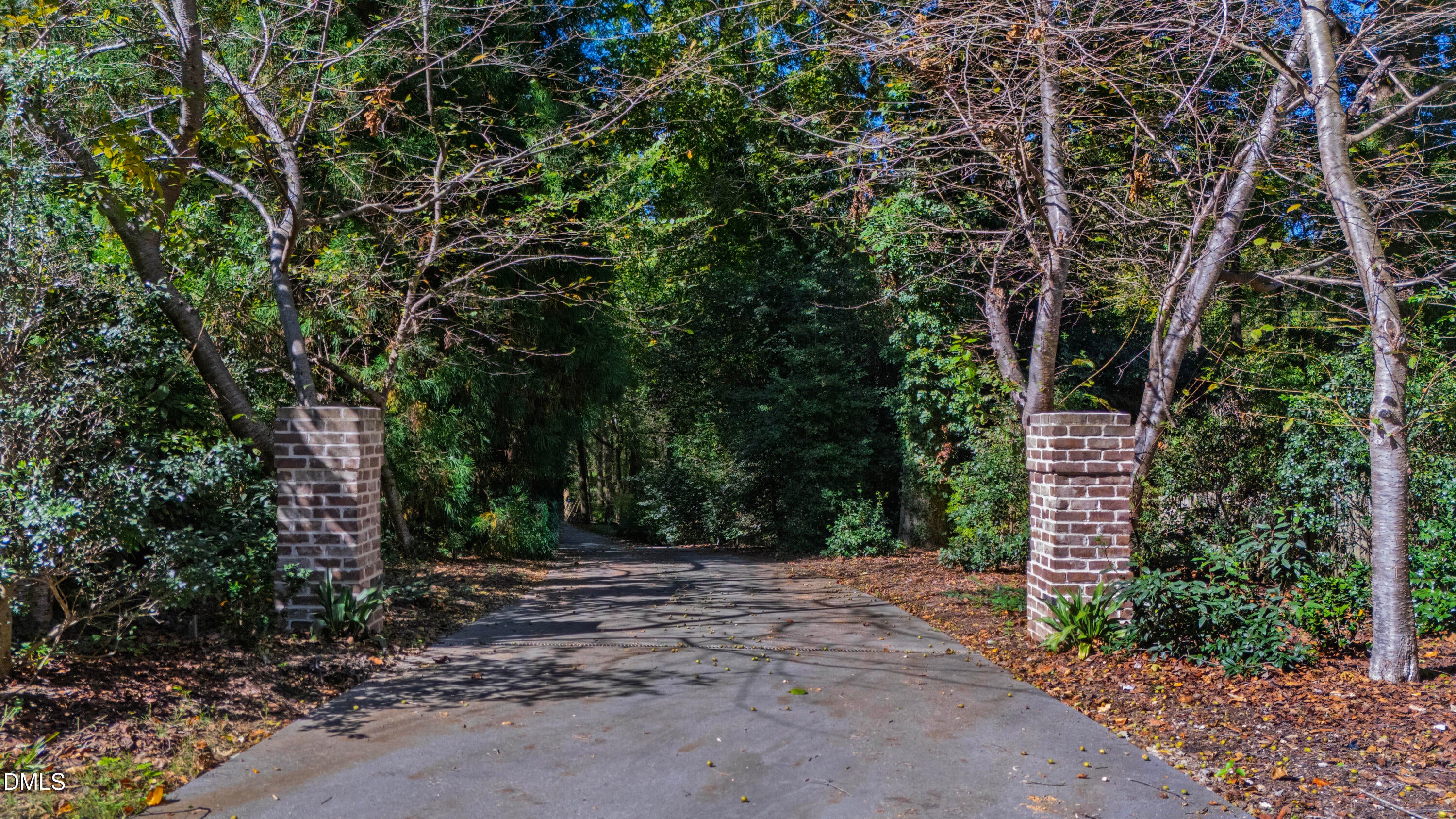 2845 Claremont Road