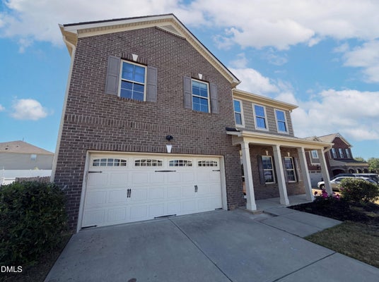 1305 IVEY GROVE CT, FUQUAY VARINA, NC 27526 - Image c078c4811889cc4ffc7c36f3bd6b16ec/3467850295
