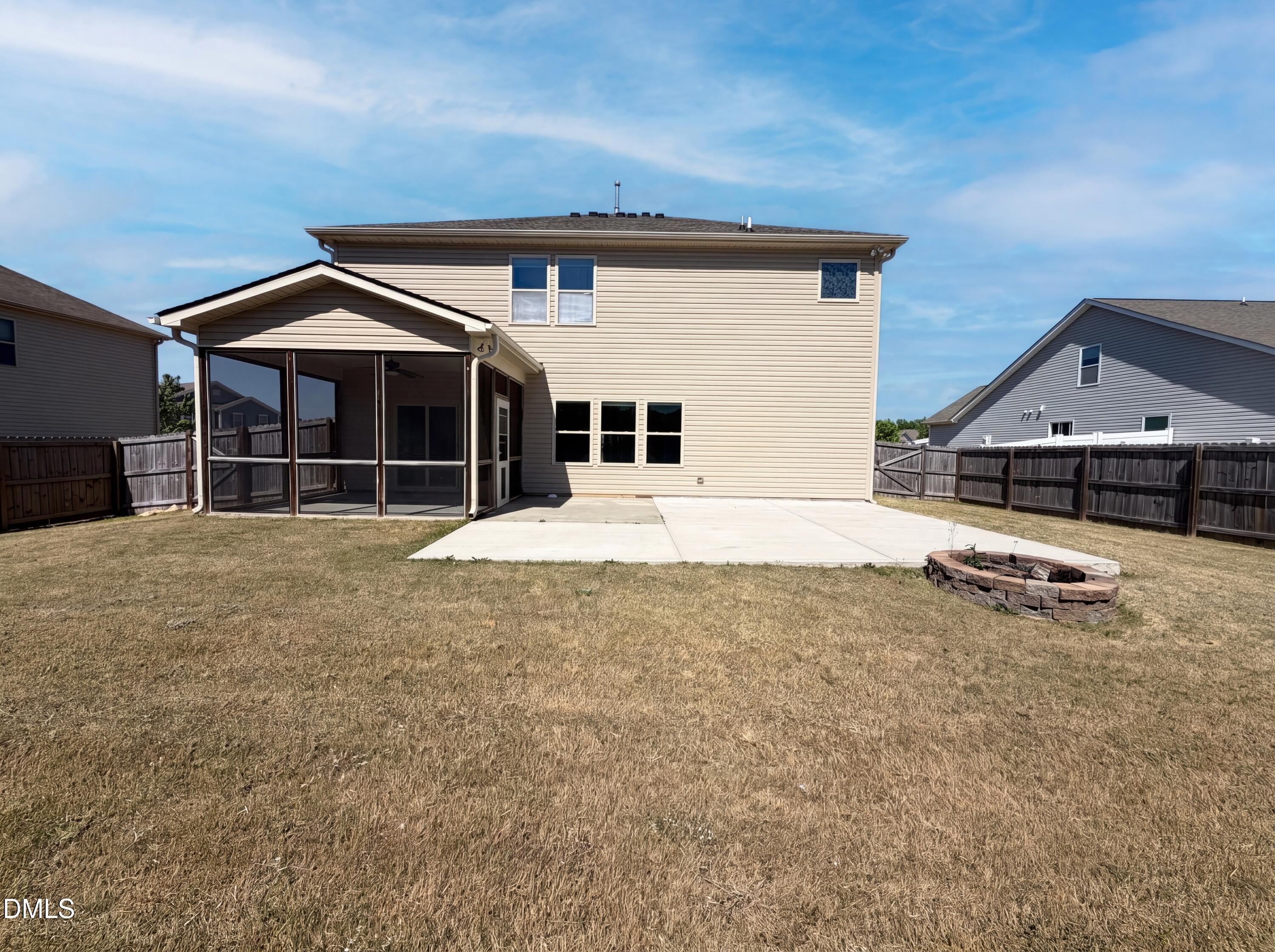 1305 Ivey Grove Court