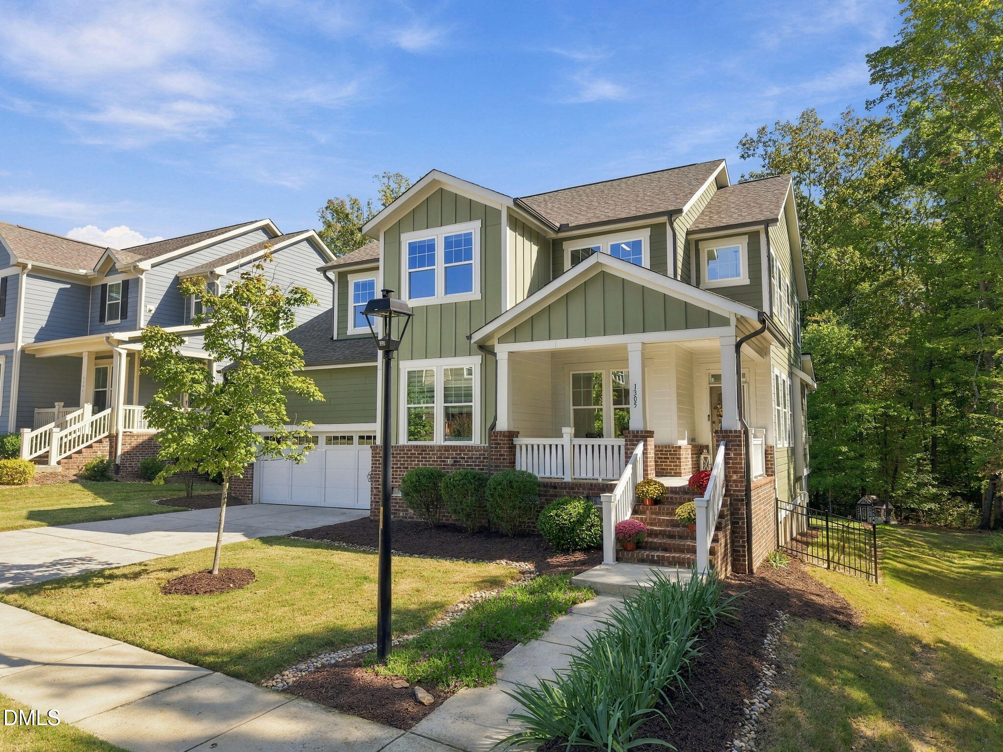 1305 Clandon Square Road