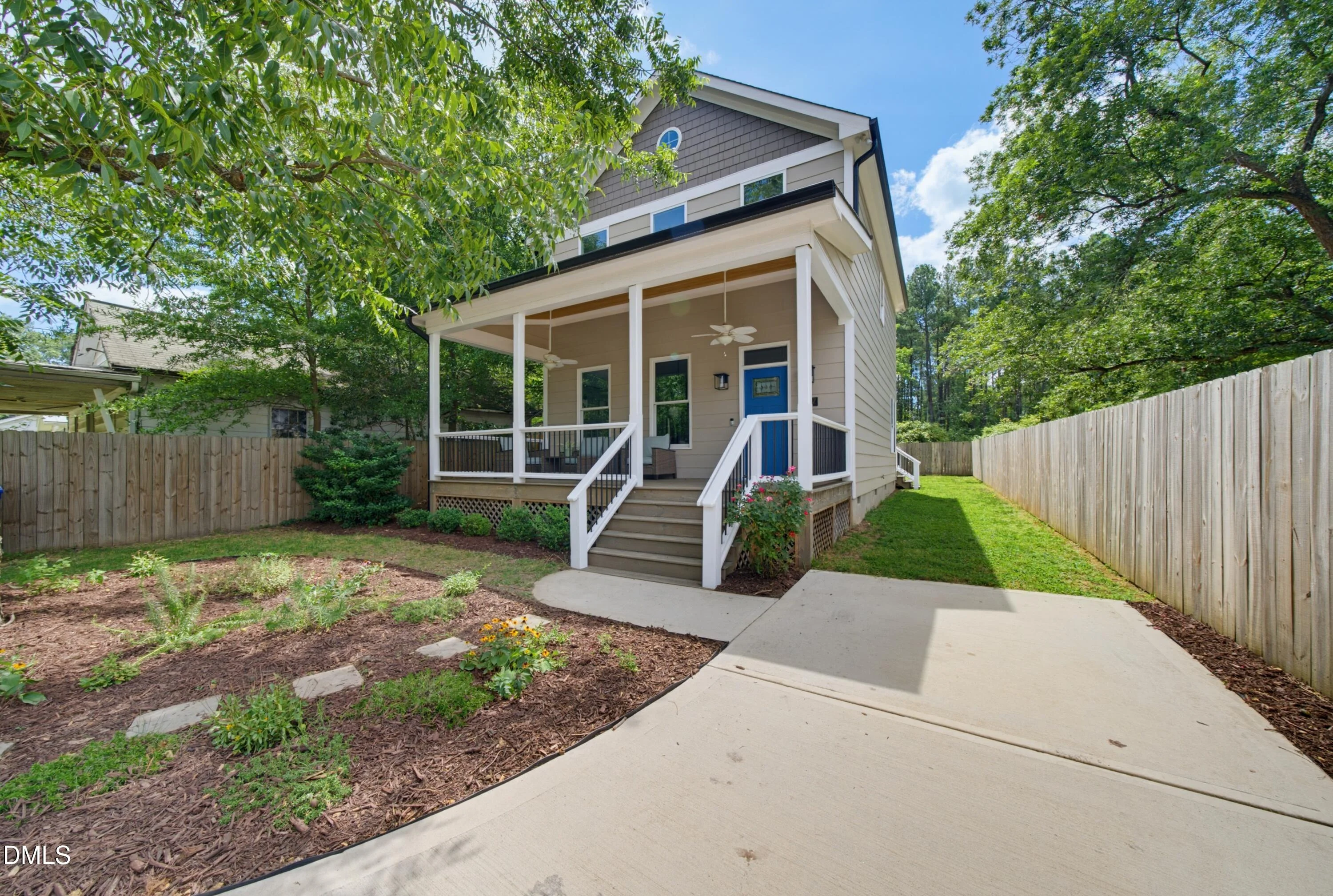 907 Pleasant Drive