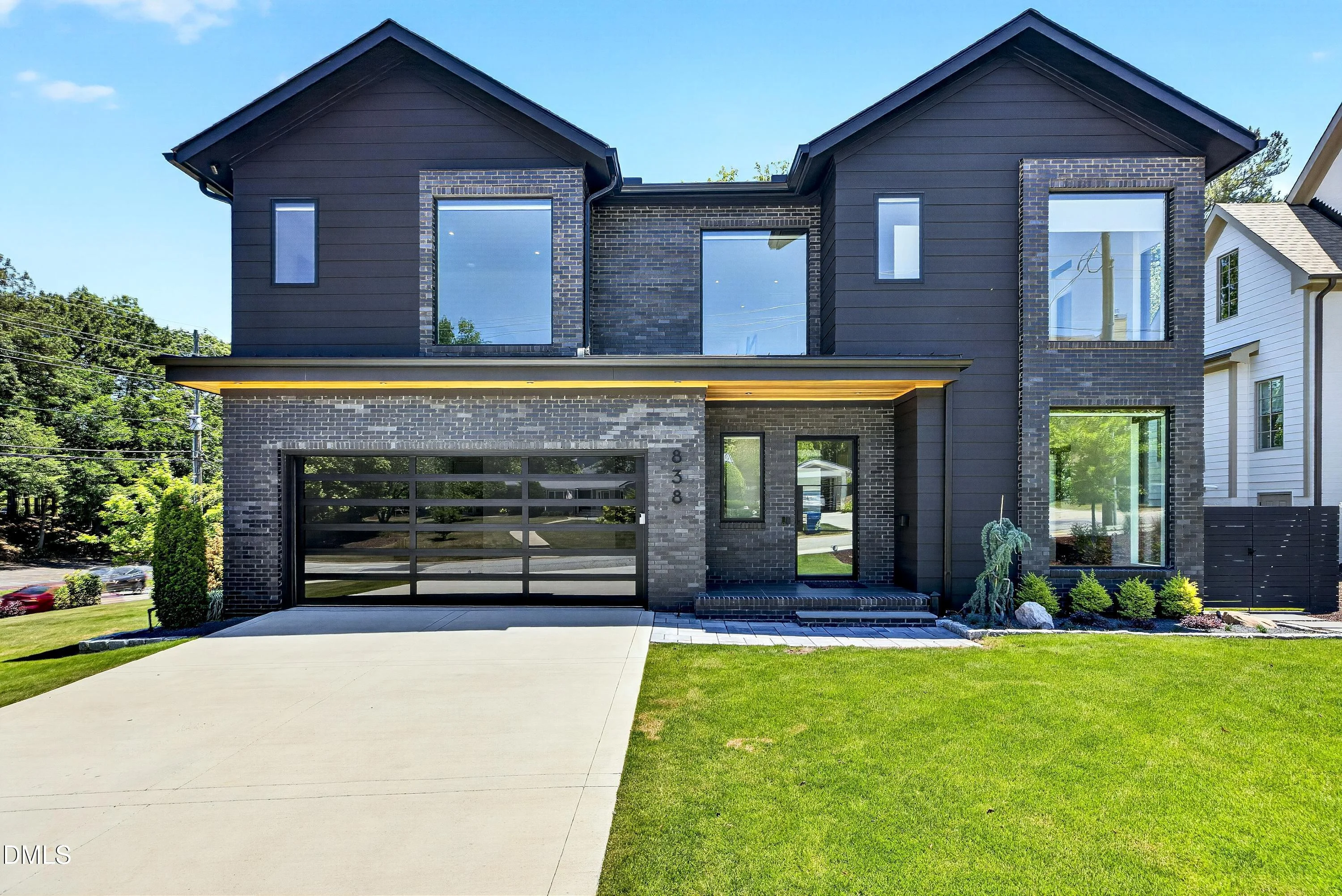 838 Woodburn Road