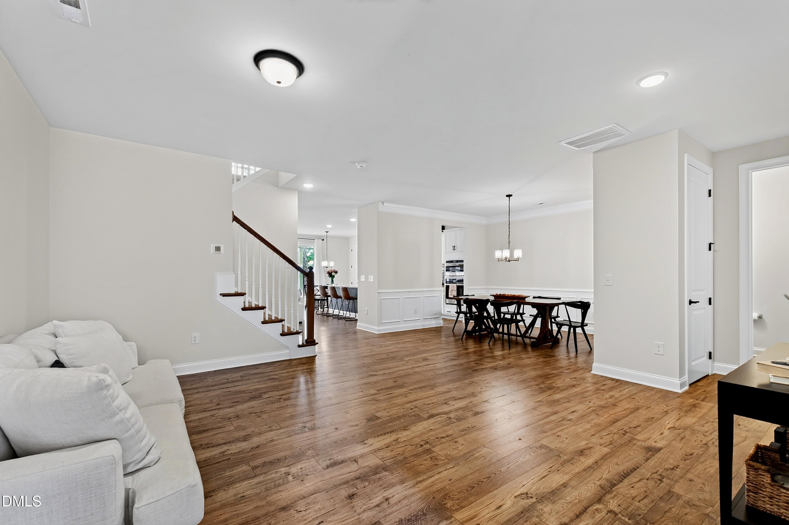 906 Haybeck Lane