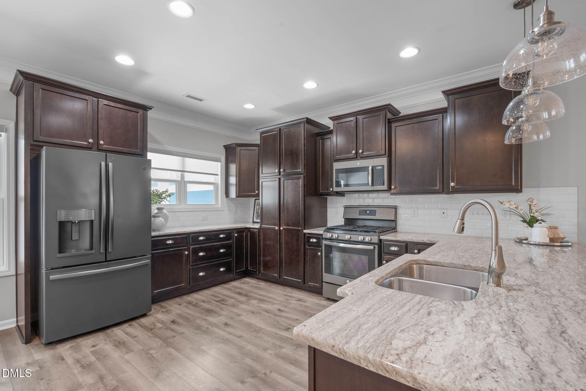 1277 Russet Lane