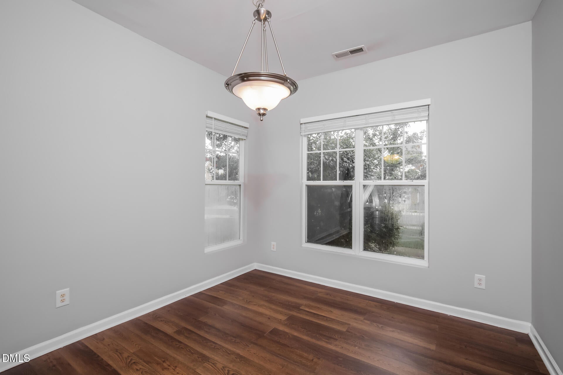 3213 Whispernut Lane