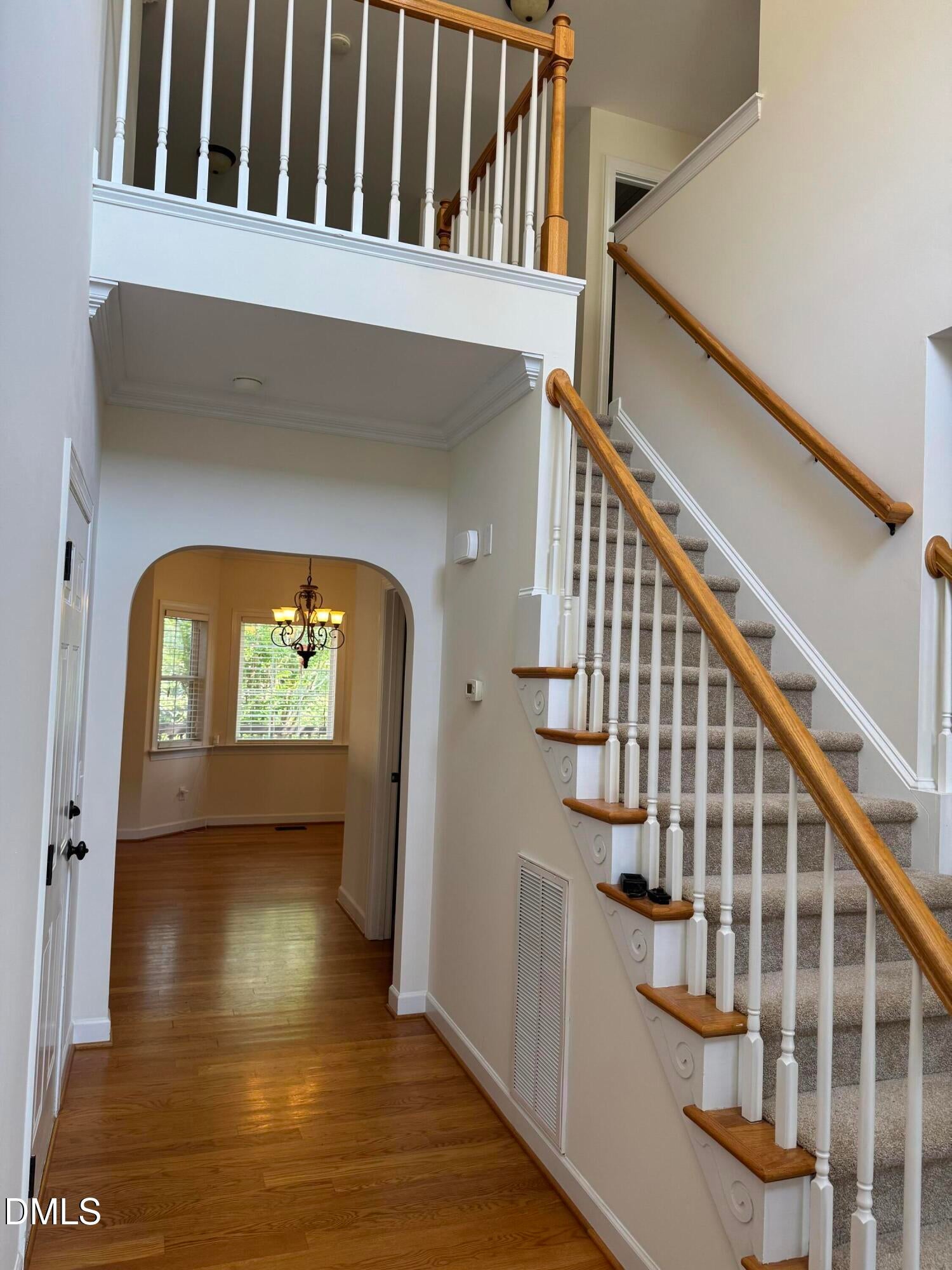 98 Bridle Path