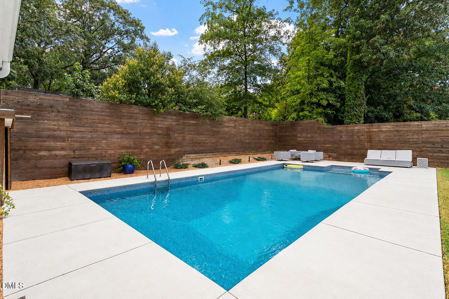 1517 Edgevale Road