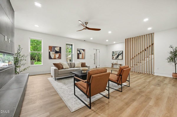 309 BRAGG ST, RALEIGH, NC 27601 - Image c37223751587fc2ab8d8d8a4c2515649/540957533