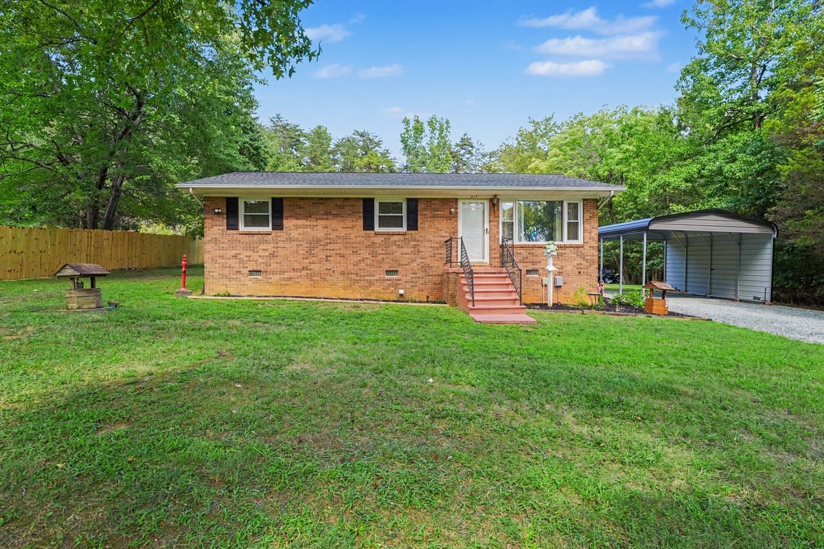 417 Circle Drive