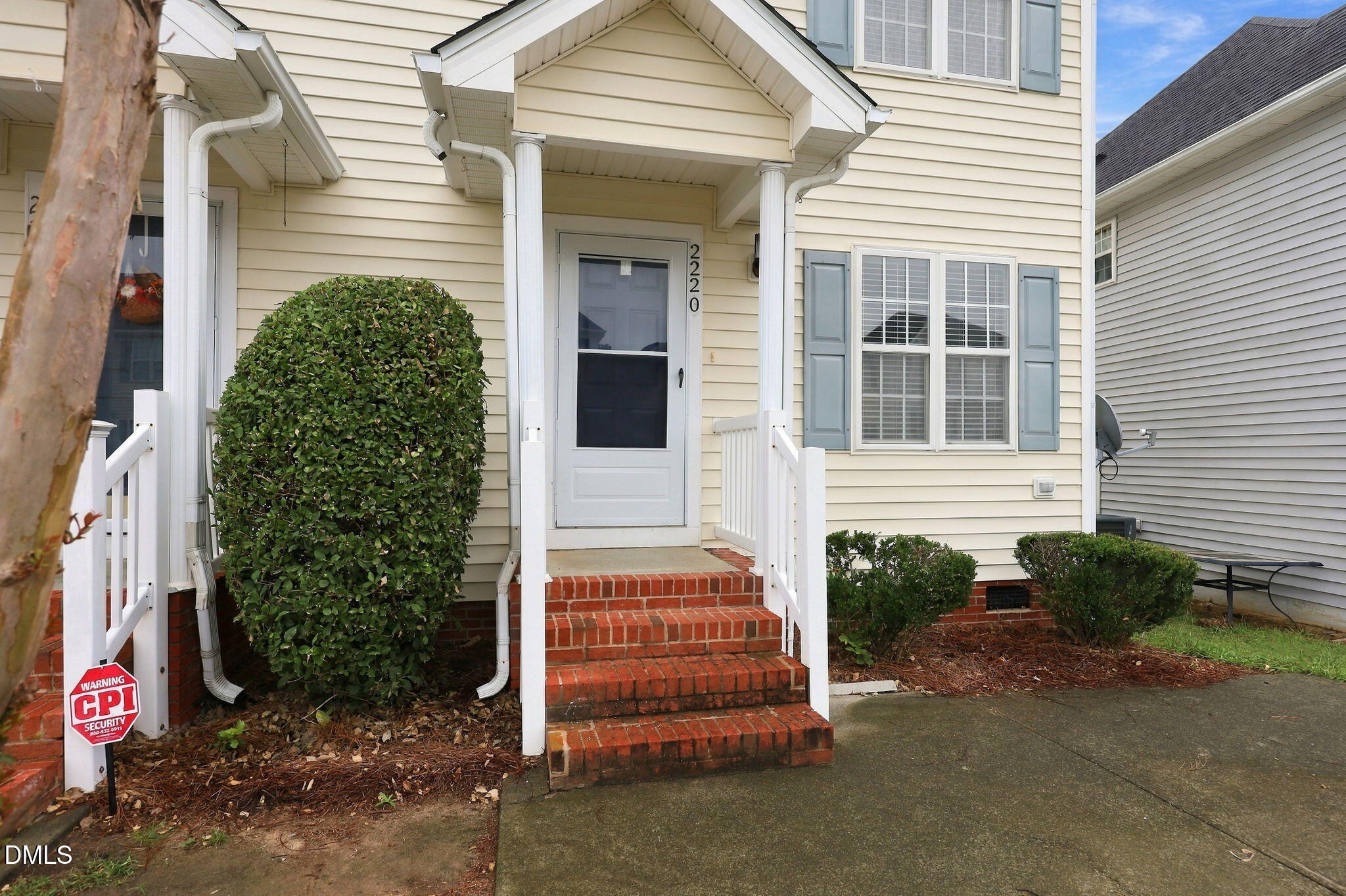 2220 Turtle Point Drive