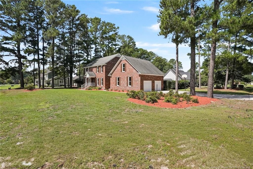 5400 Labrador Drive