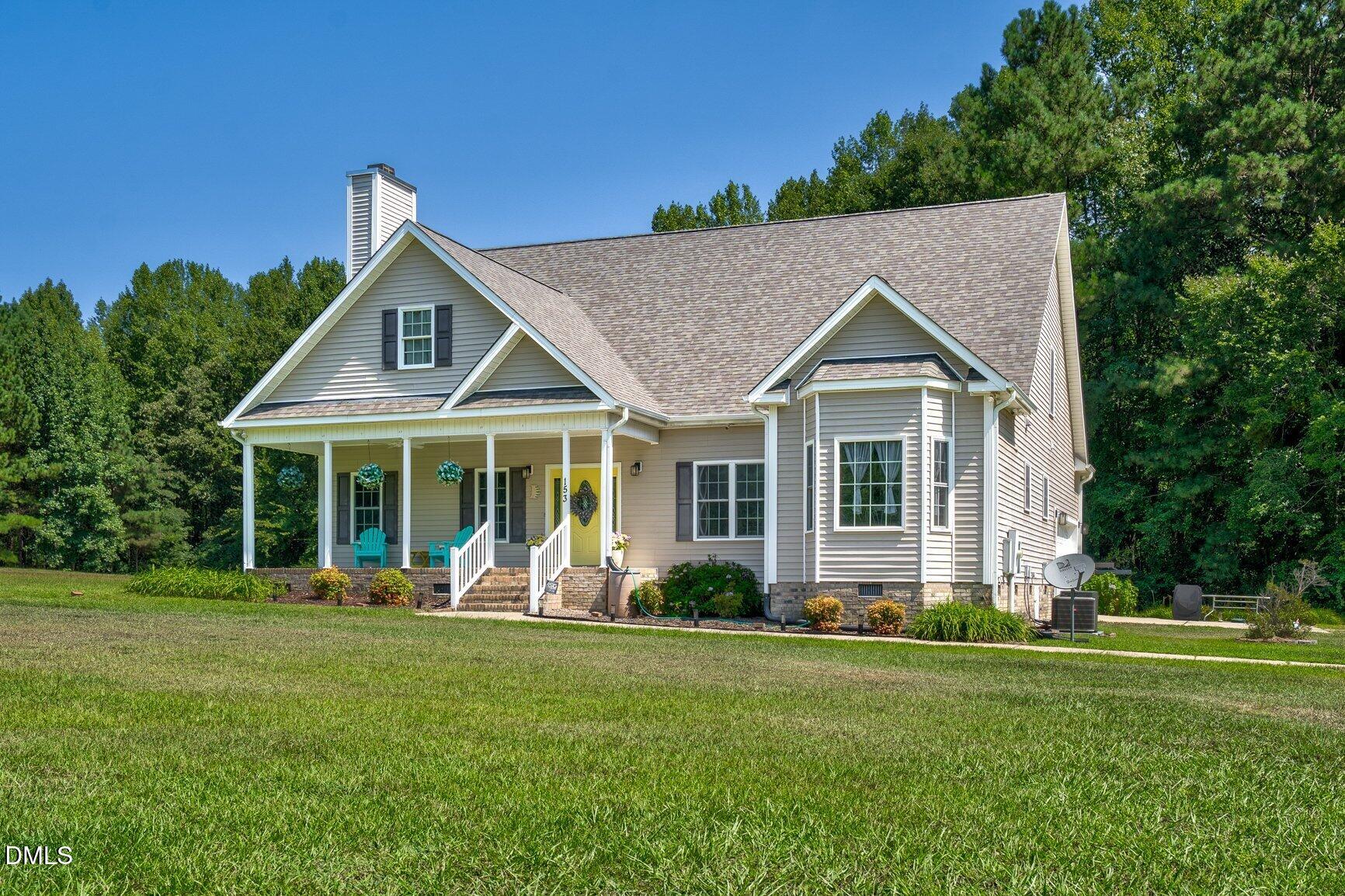 153 Meadowbrook Lane