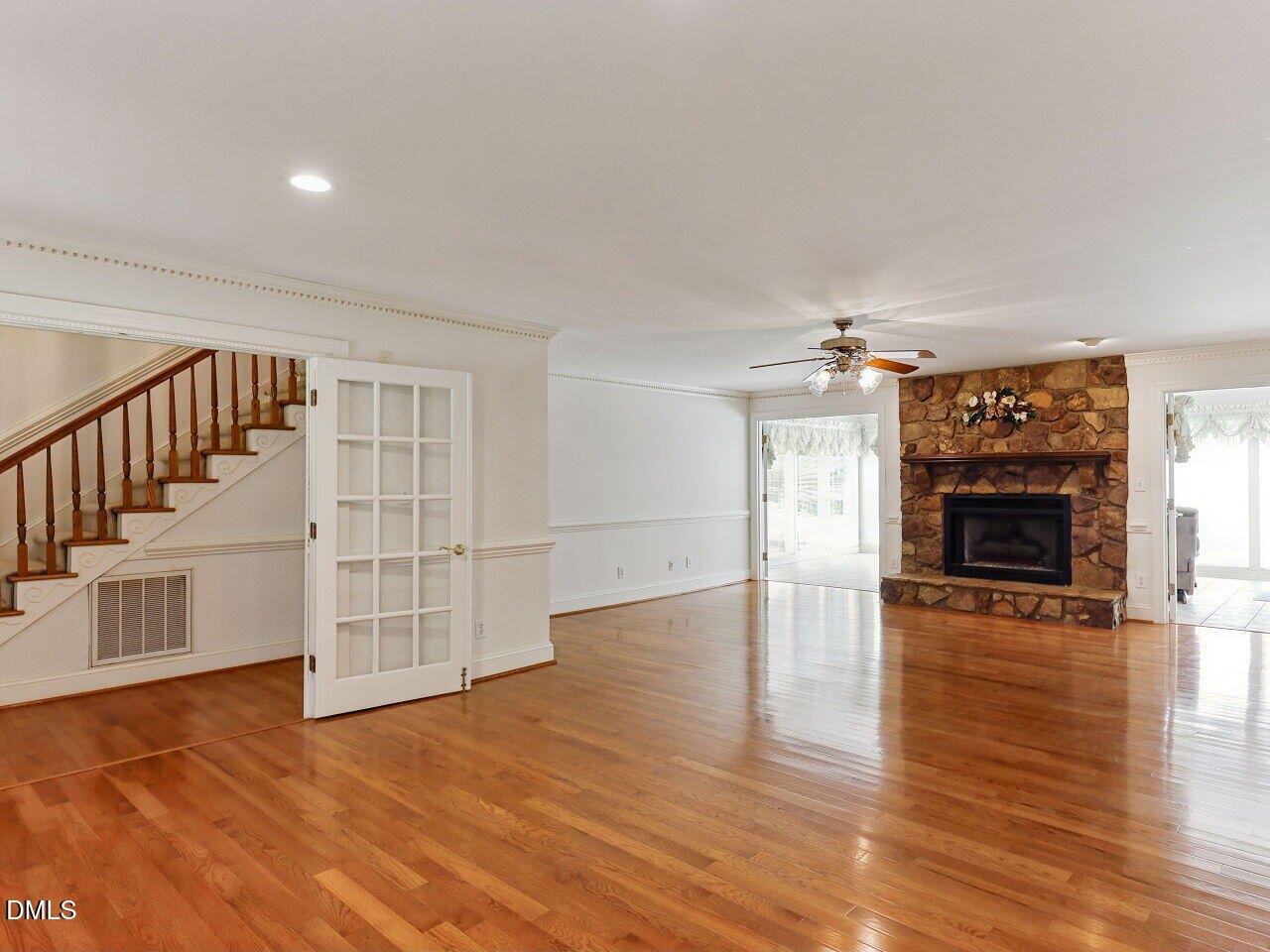 1607 Cash Road