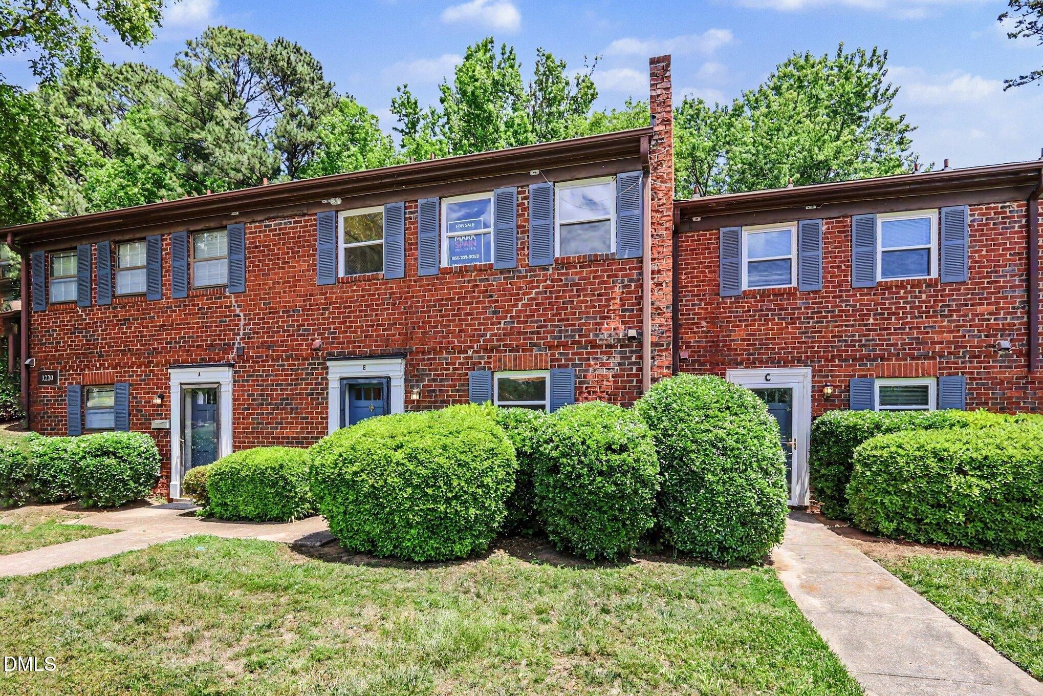1220 Manassas Court Apt B