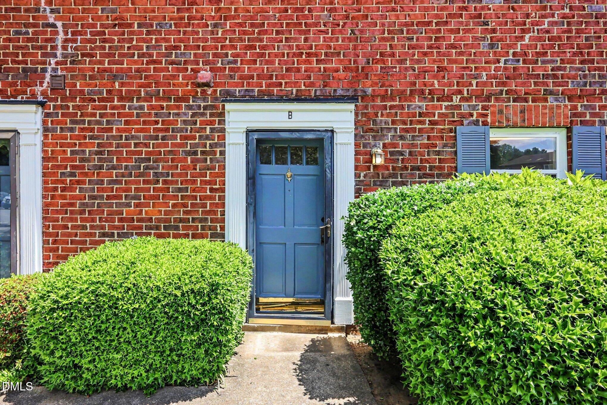 1220 Manassas Court Apt B