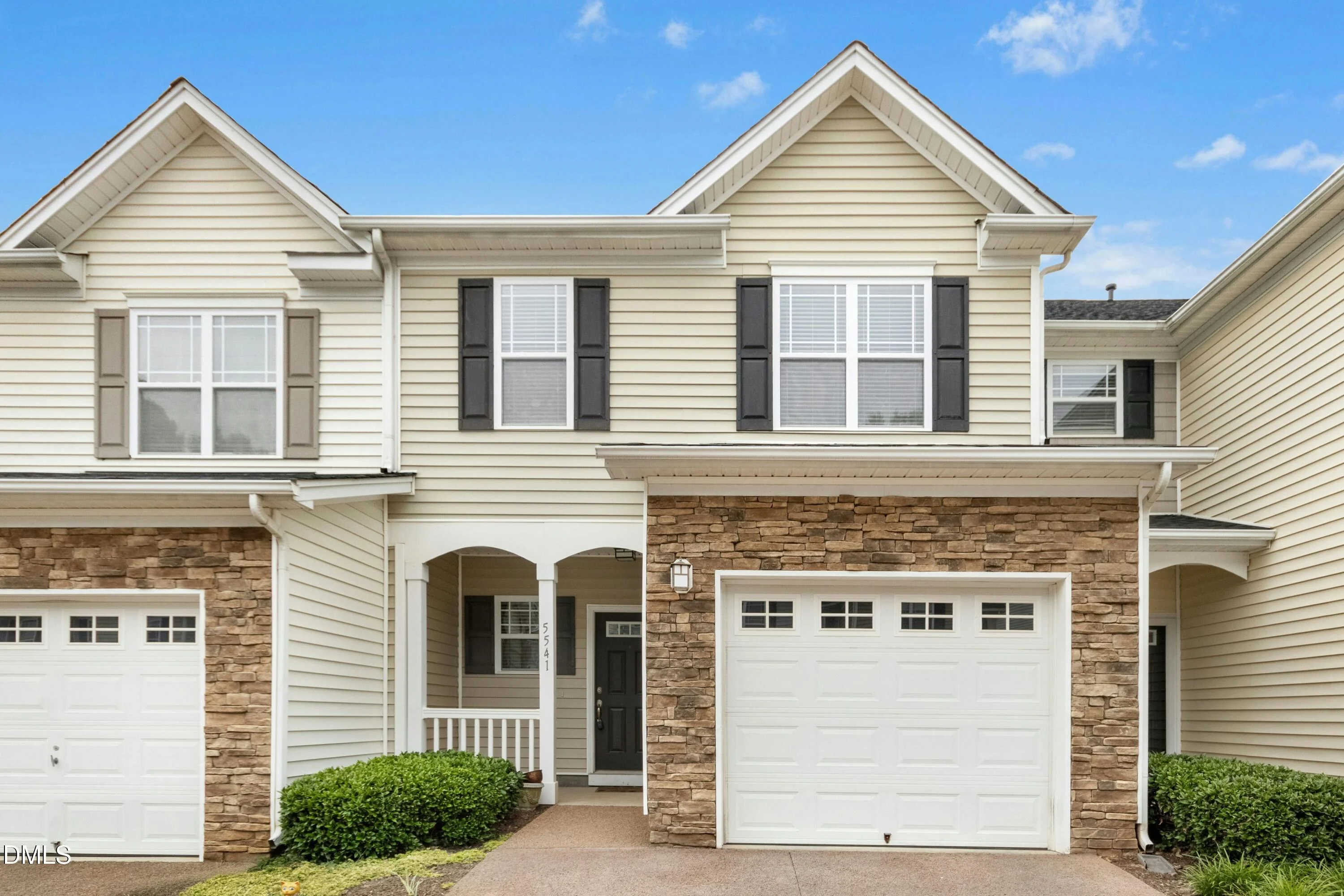 5541 Nur Lane