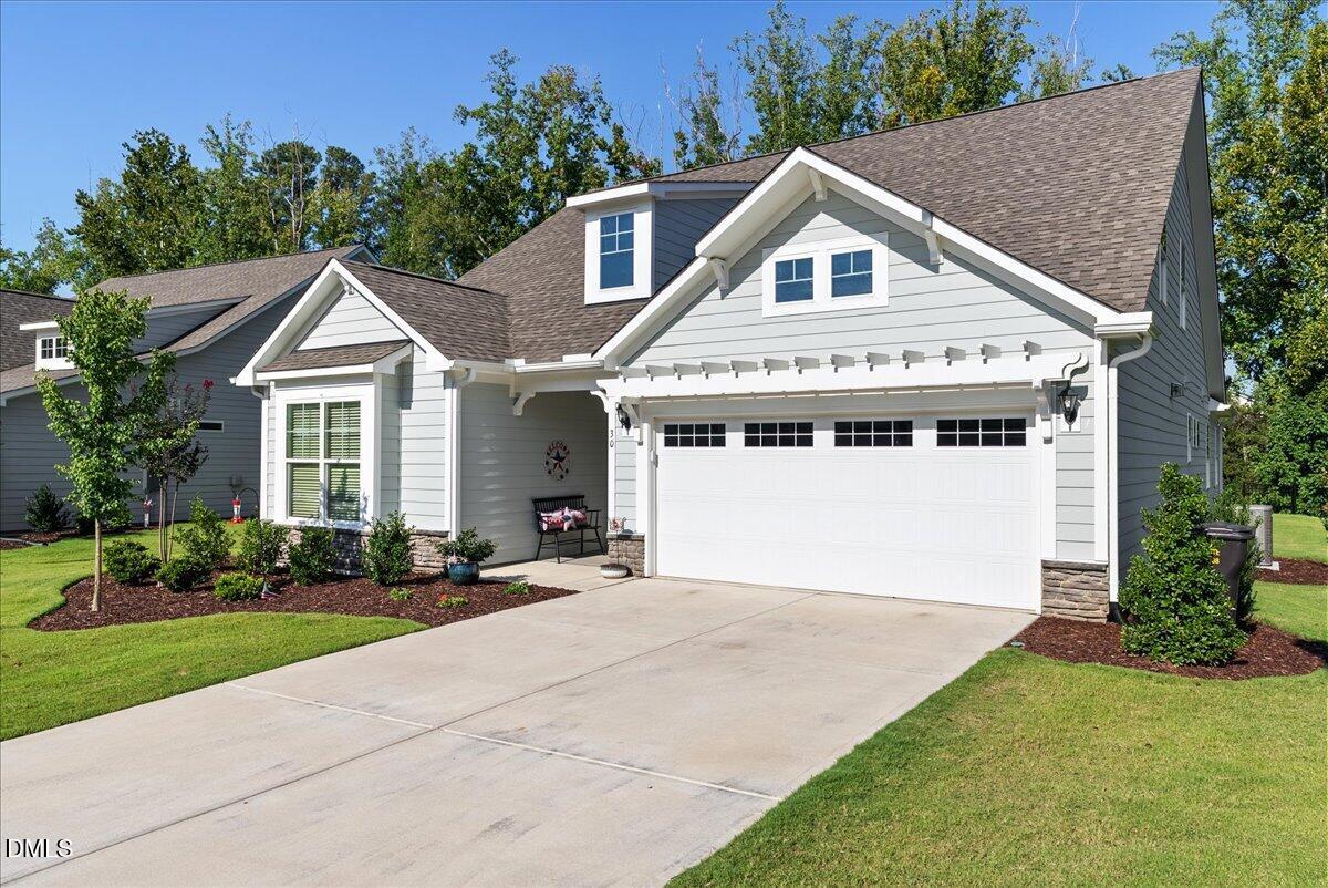 30 Sawtooth Oak Lane
