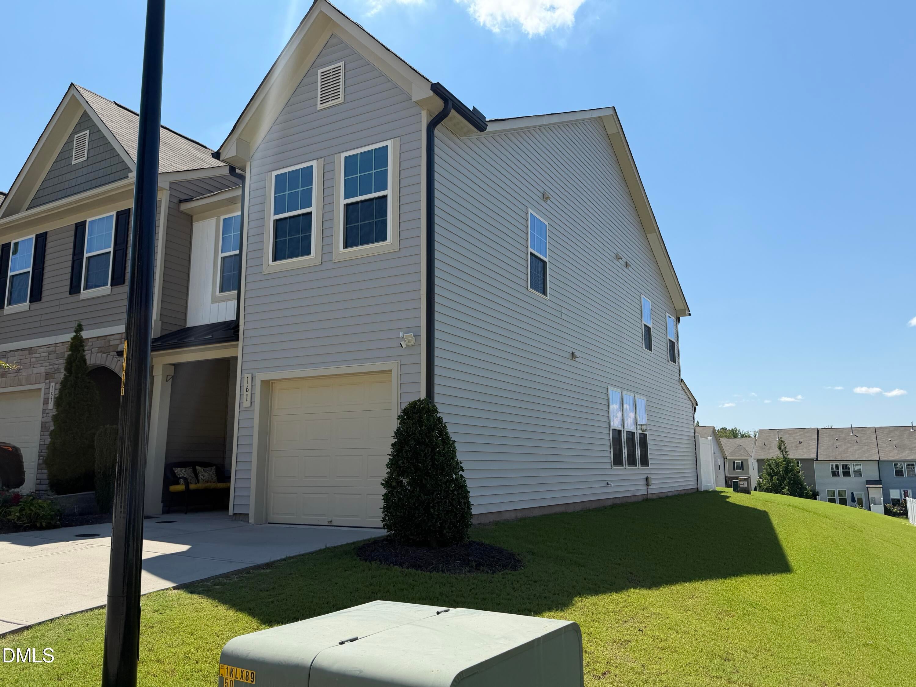161 E Porthaven Way