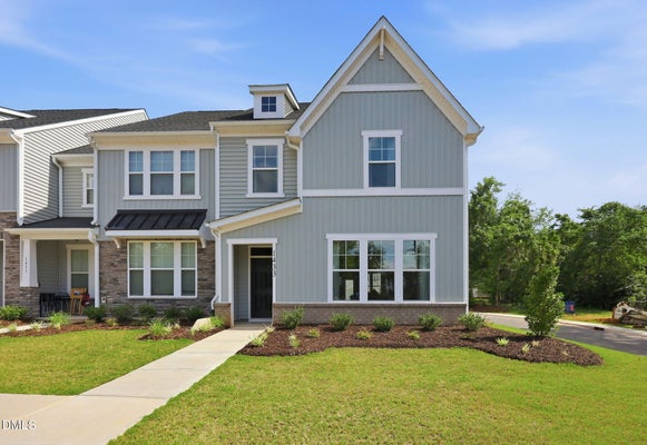 1433 GOLDSBORO AVE, SANFORD, NC 27330 - Image c7d3dc553985d000cca8d8f5839e5c5a/3558341955